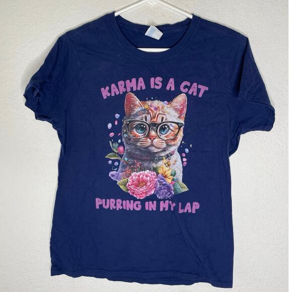 Karma is Cat Purring in my Lap Graphic T Shirt T-Swift cat shirt size large - Picture 1 of 4